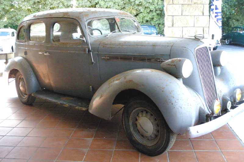 1936 Studebaker Dictator Sedan